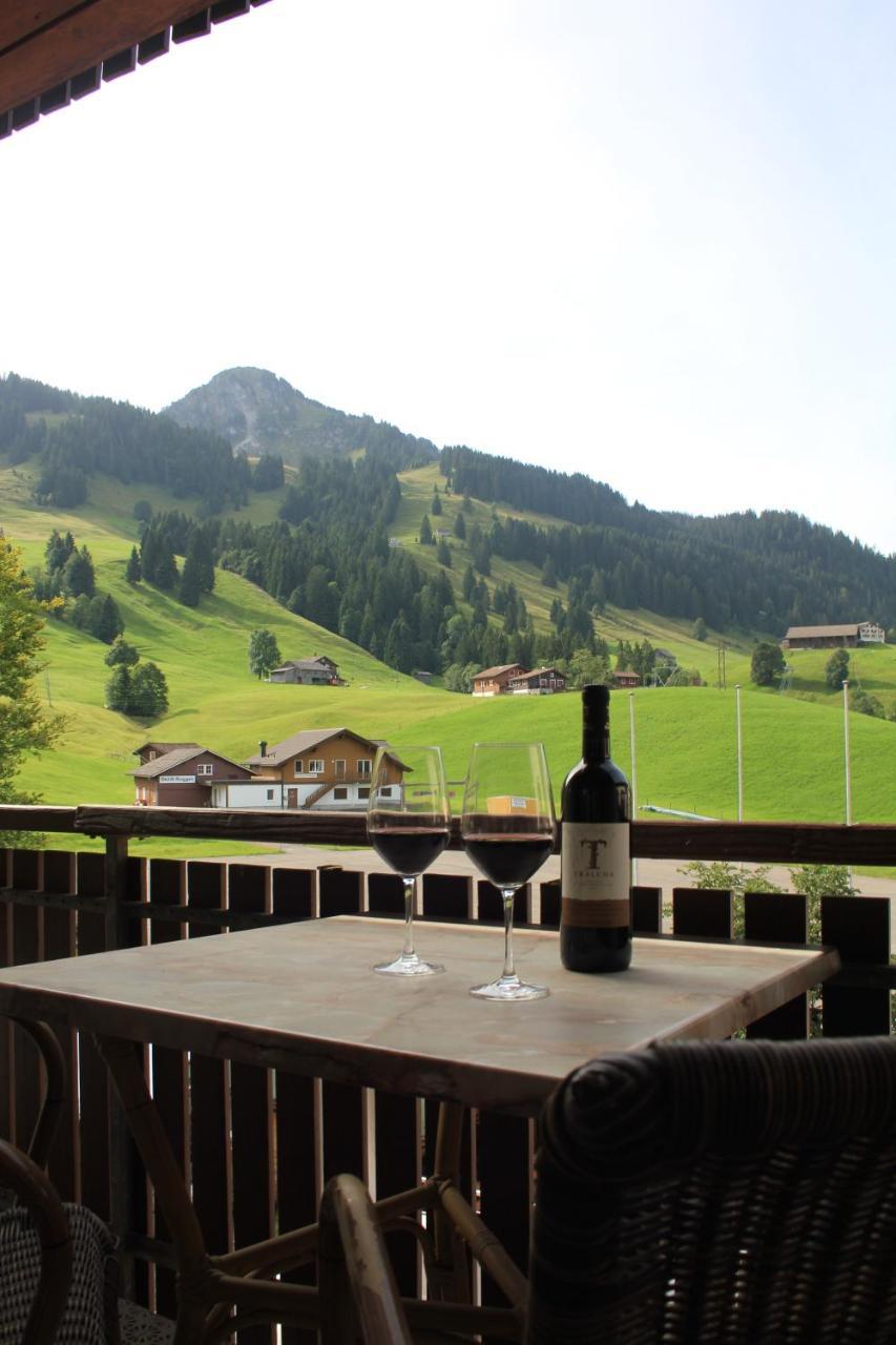 Roggenstock Lodge Oberiberg ภายนอก รูปภาพ